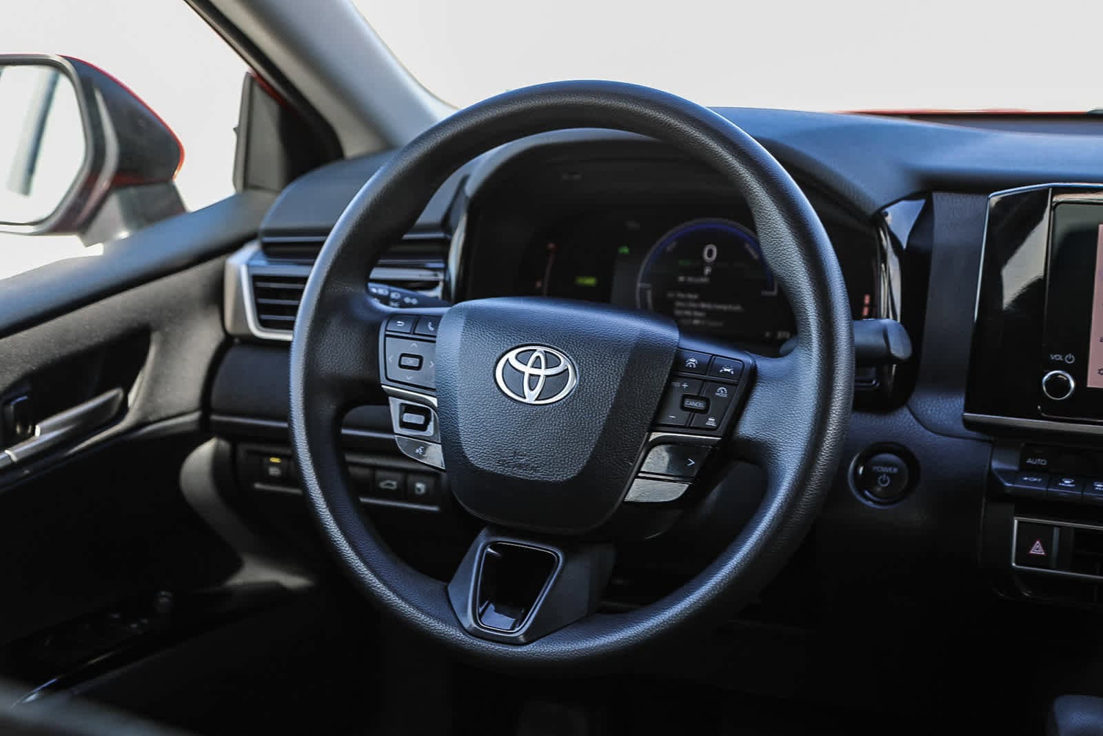 Thumbnail: 2025 Toyota Camry - 16