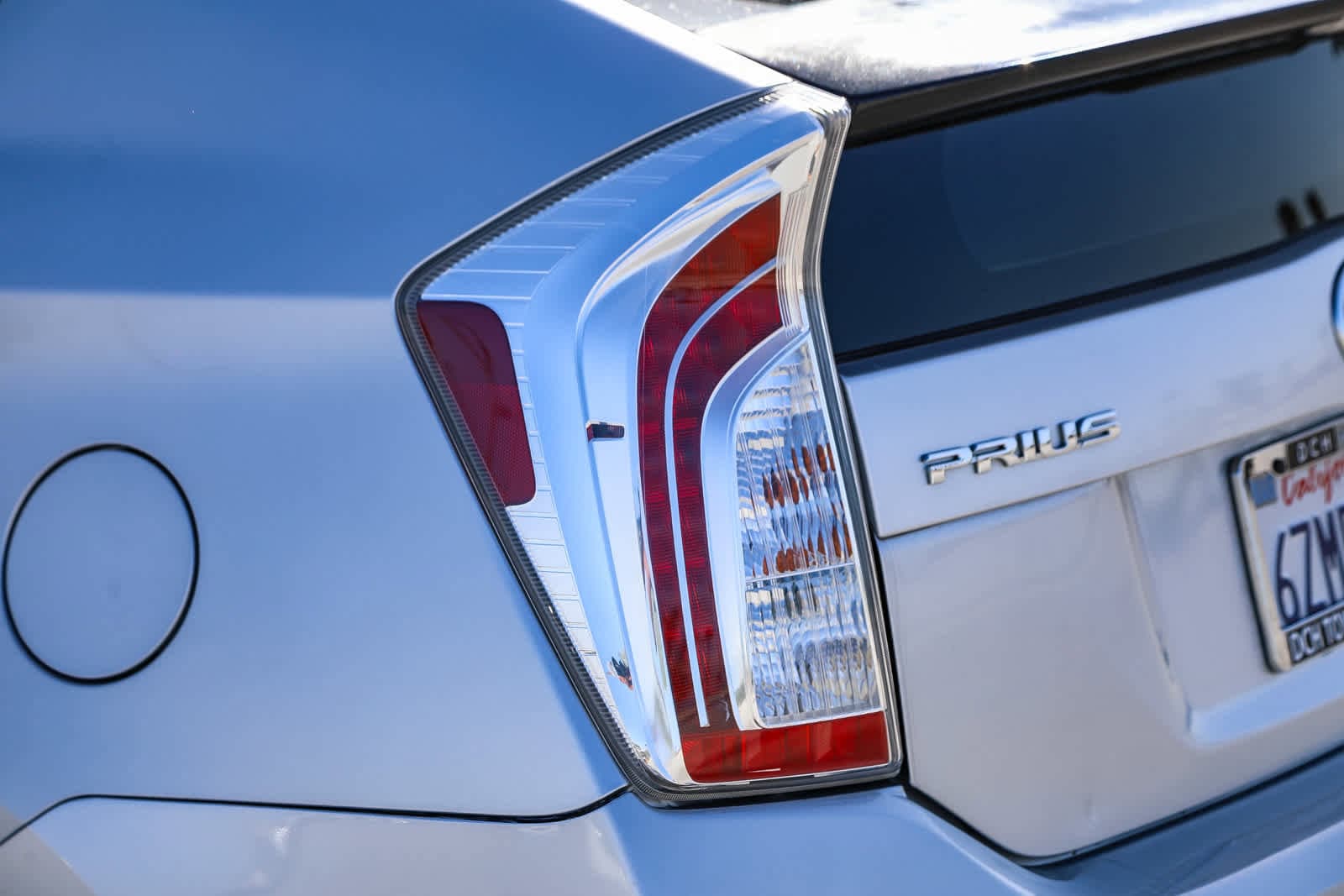 Thumbnail: 2013 Toyota Prius - 8