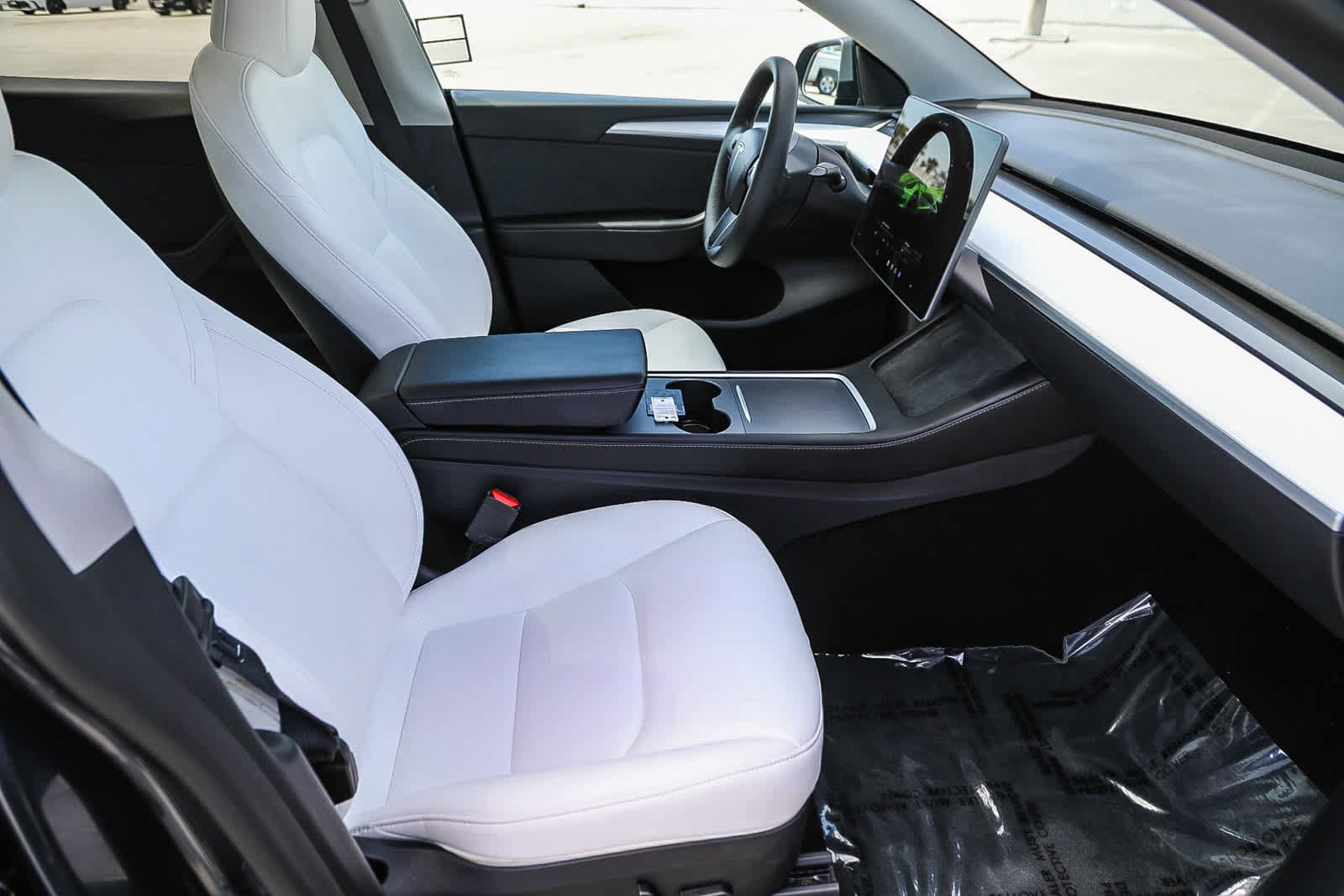 Thumbnail: 2025 Tesla Model Y - 15