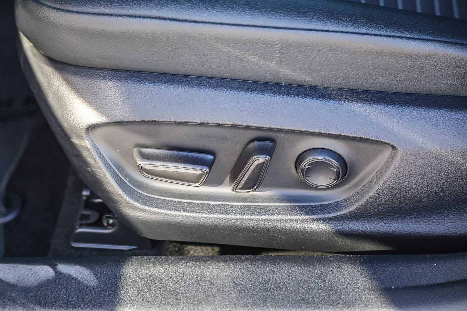 Thumbnail: 2024 Toyota Camry - 20