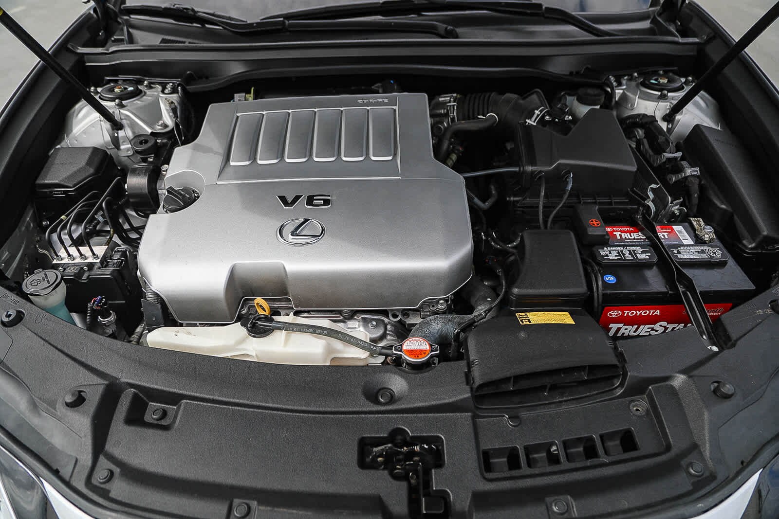 Thumbnail: 2016 Lexus ES - 26