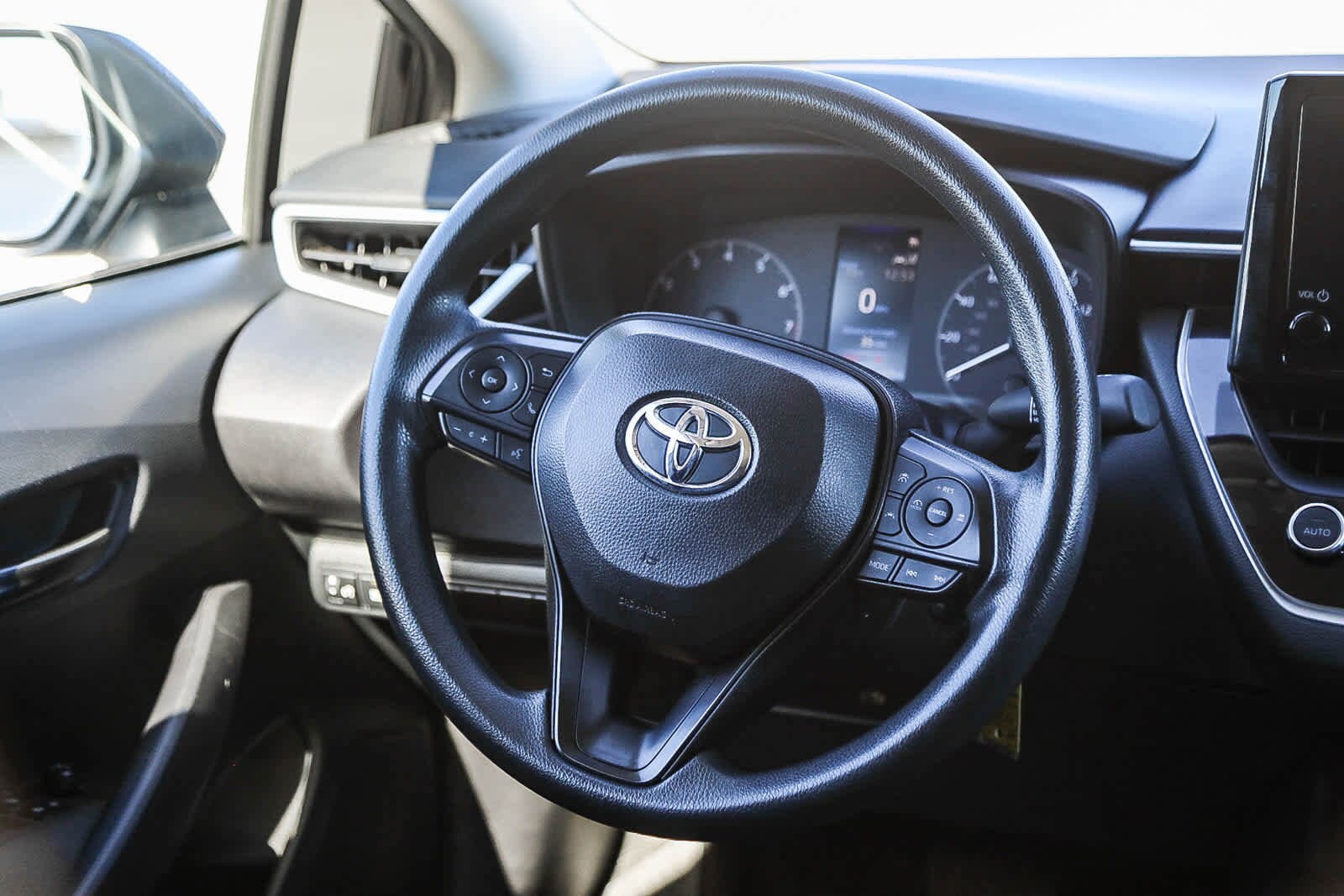 Thumbnail: 2024 Toyota Corolla - 14