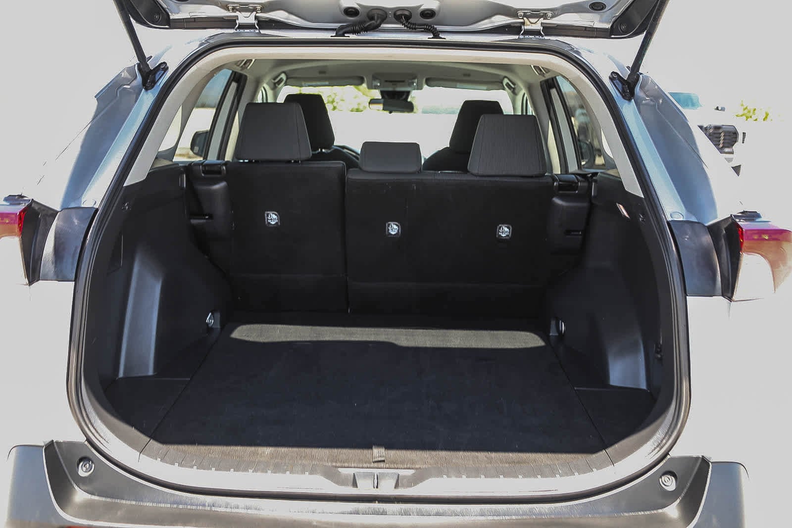 Thumbnail: 2024 Toyota RAV4 - 26