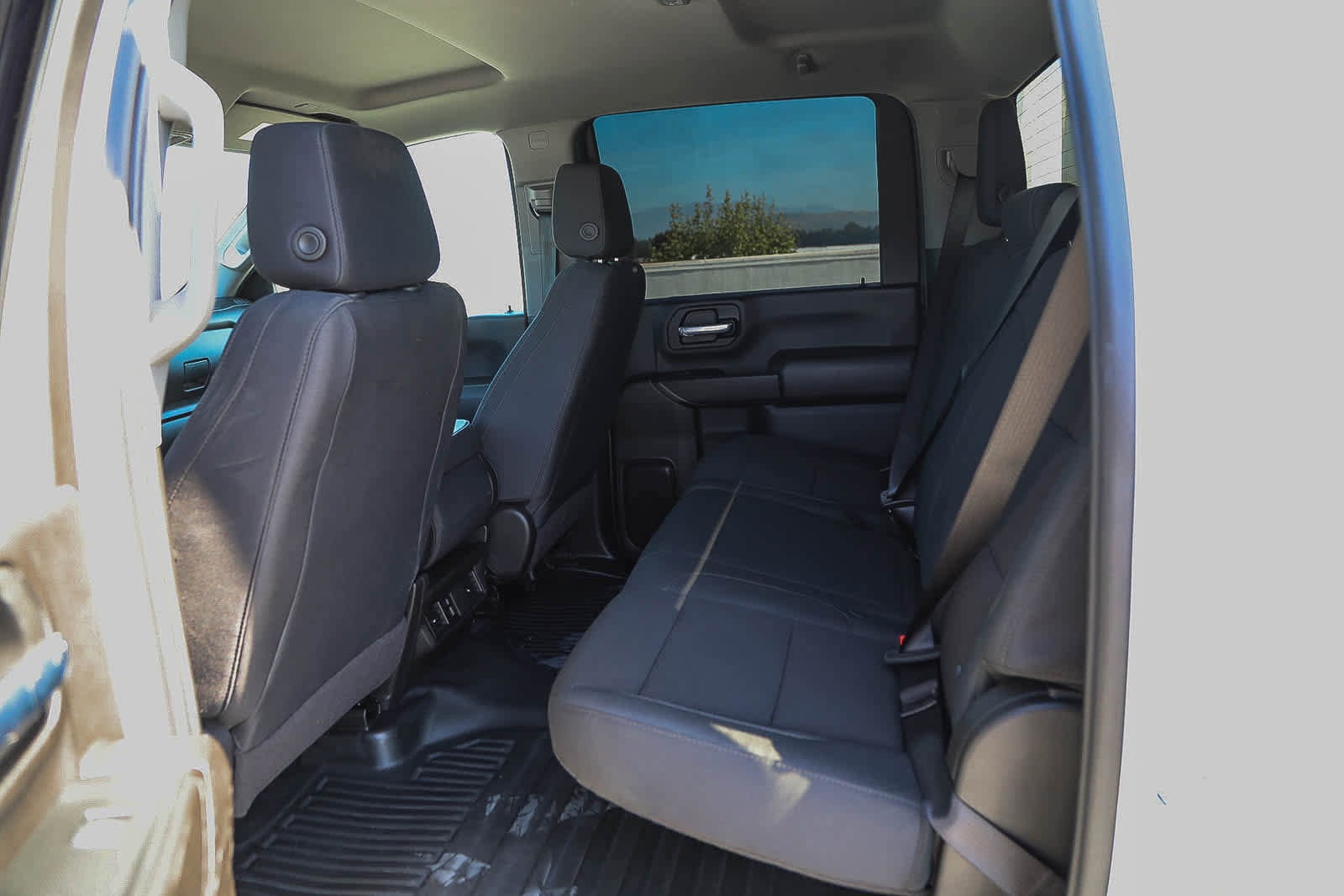 Thumbnail: 2025 Chevrolet Silverado 2500 - 19