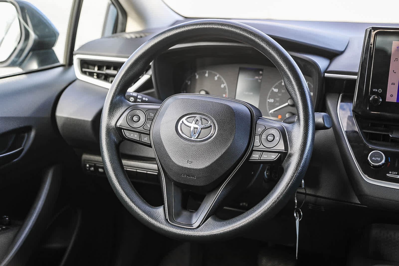 Thumbnail: 2024 Toyota Corolla - 15