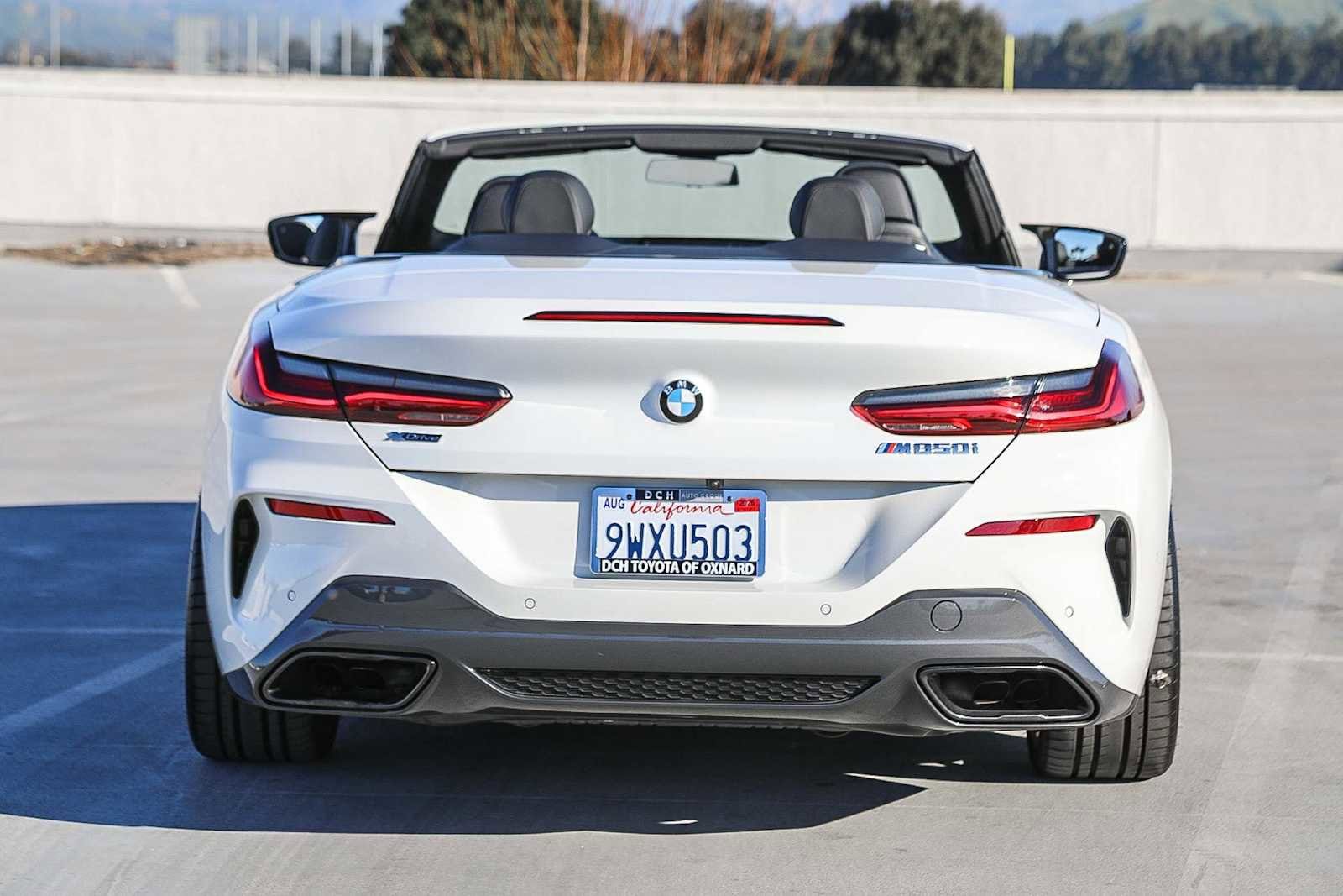 Thumbnail: 2024 BMW 8 Series - 6