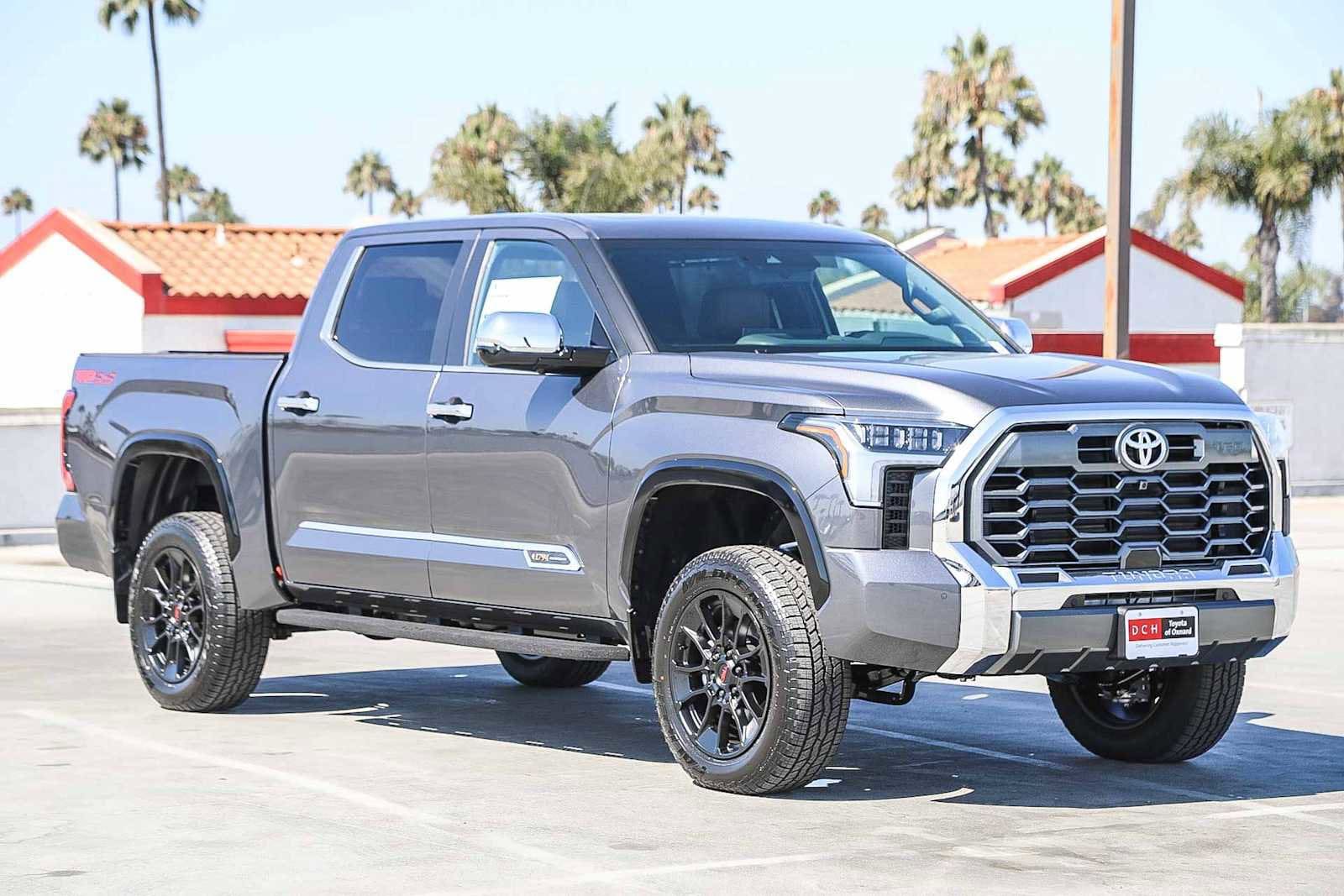 Thumbnail: 2025 Toyota Tundra - 3