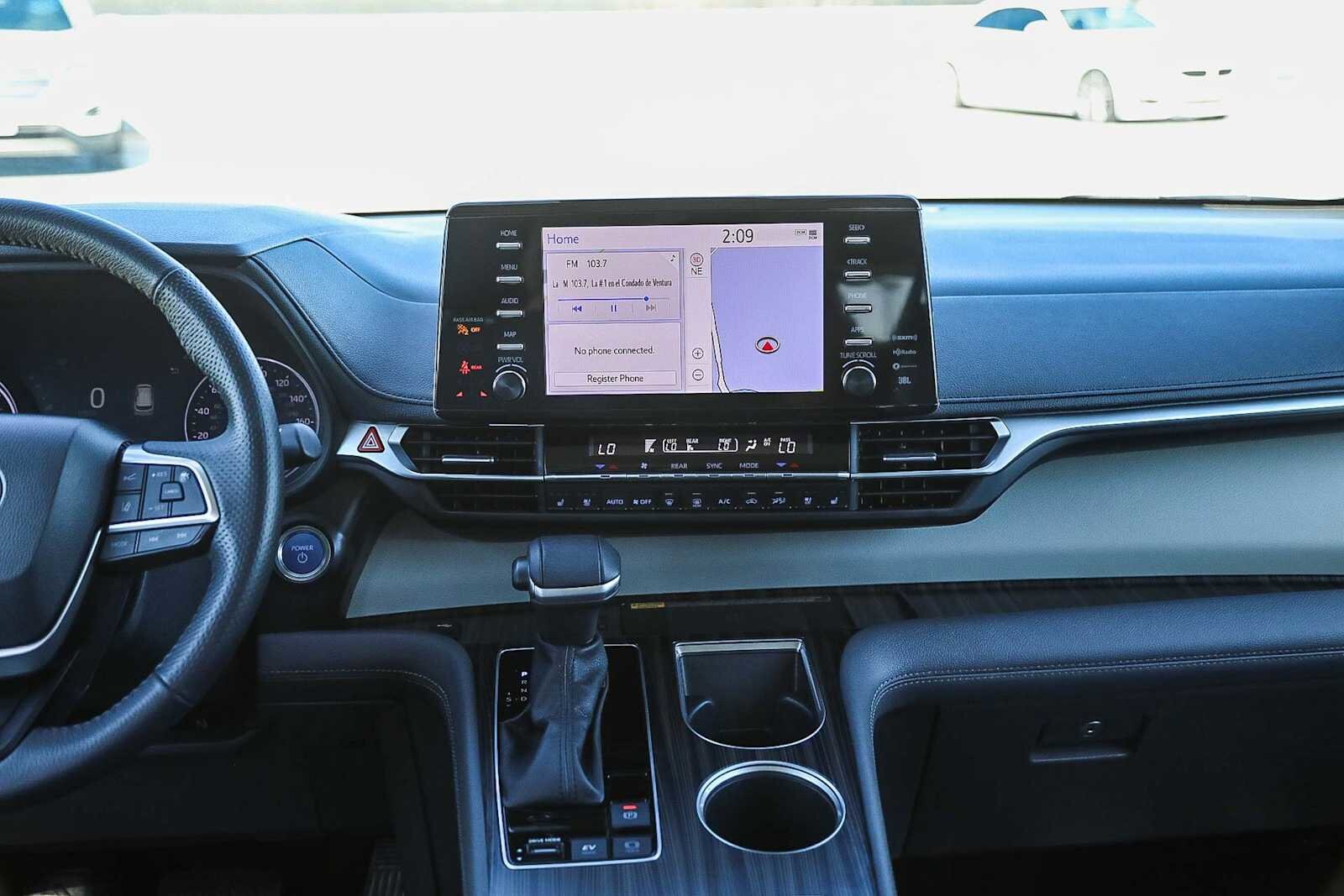 Thumbnail: 2024 Toyota Sienna - 14