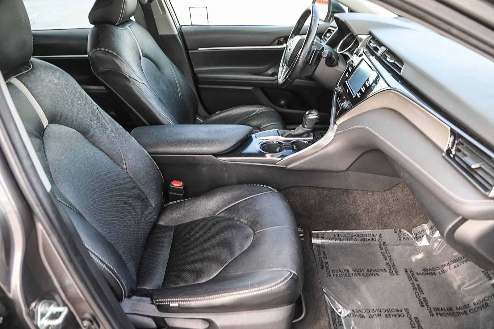 Thumbnail: 2020 Toyota Camry - 17