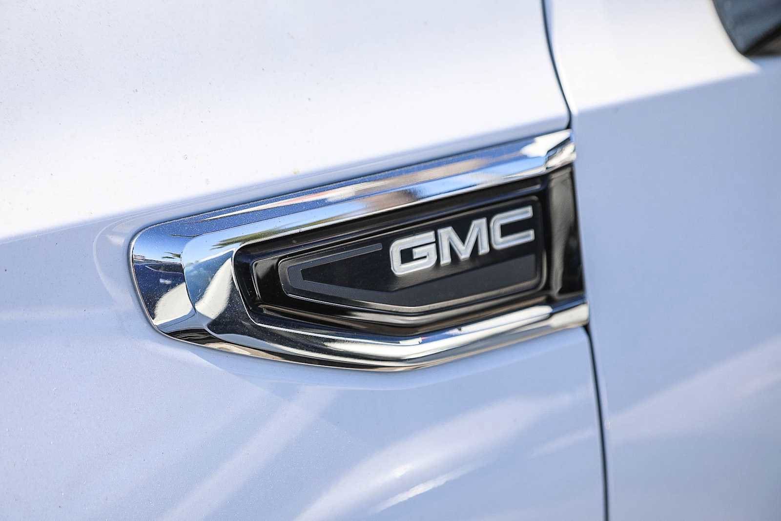 Thumbnail: 2021 GMC Yukon - 18