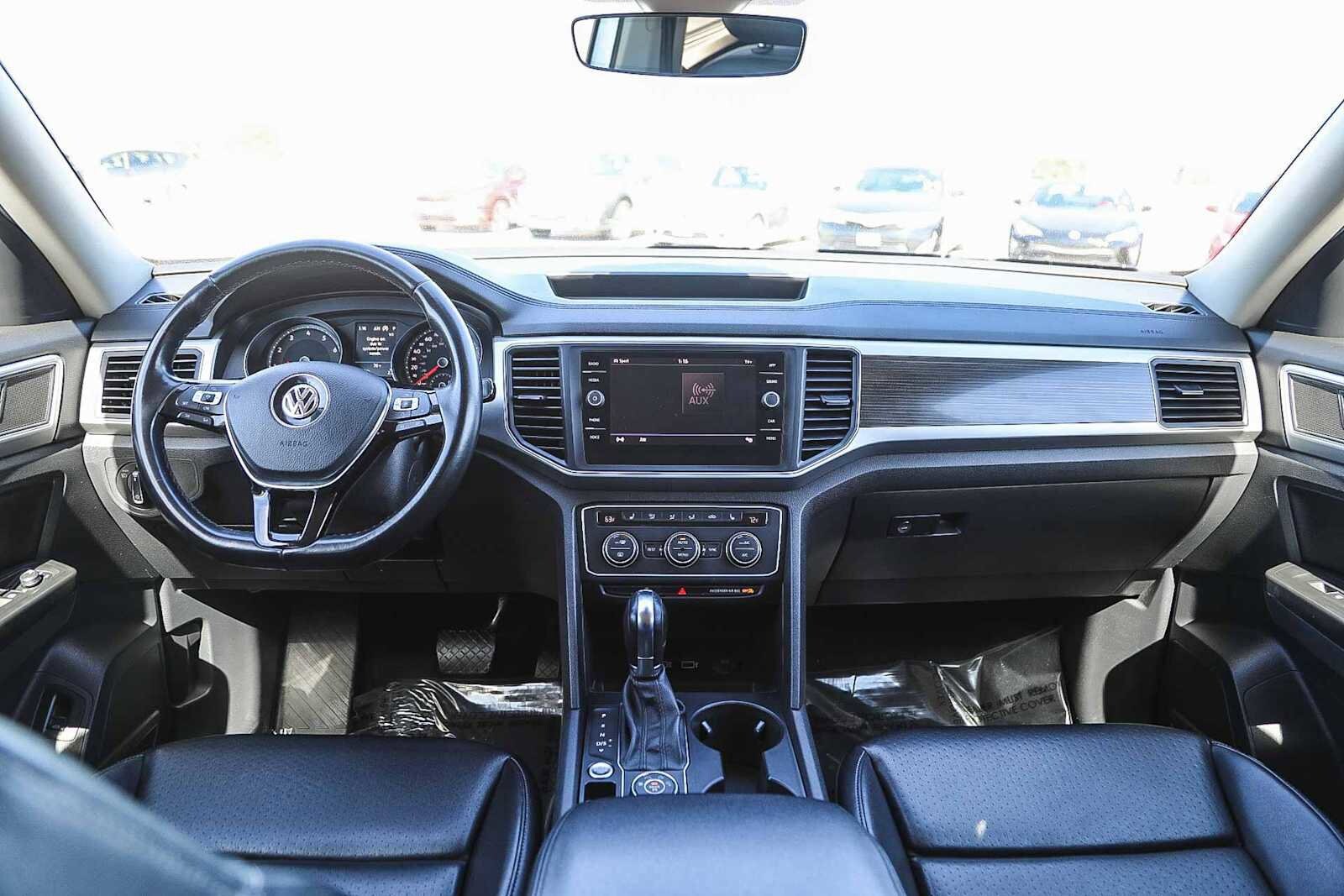 Thumbnail: 2018 Volkswagen Atlas - 12