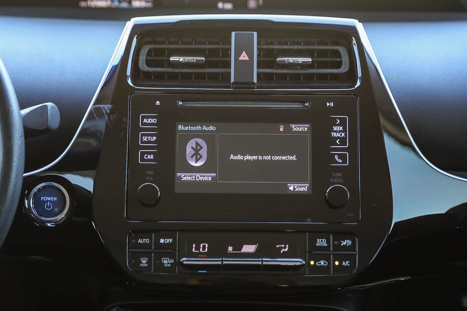 Thumbnail: 2017 Toyota Prius - 13