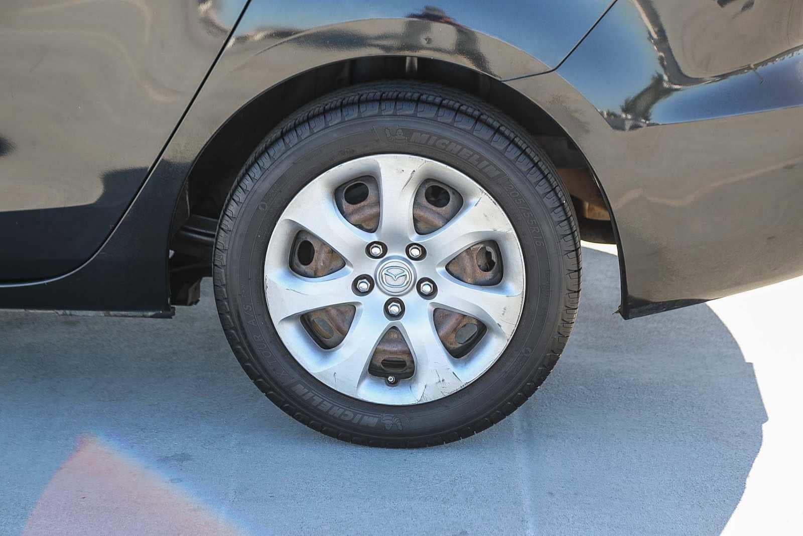 Thumbnail: 2013 Mazda Mazda3 - 9