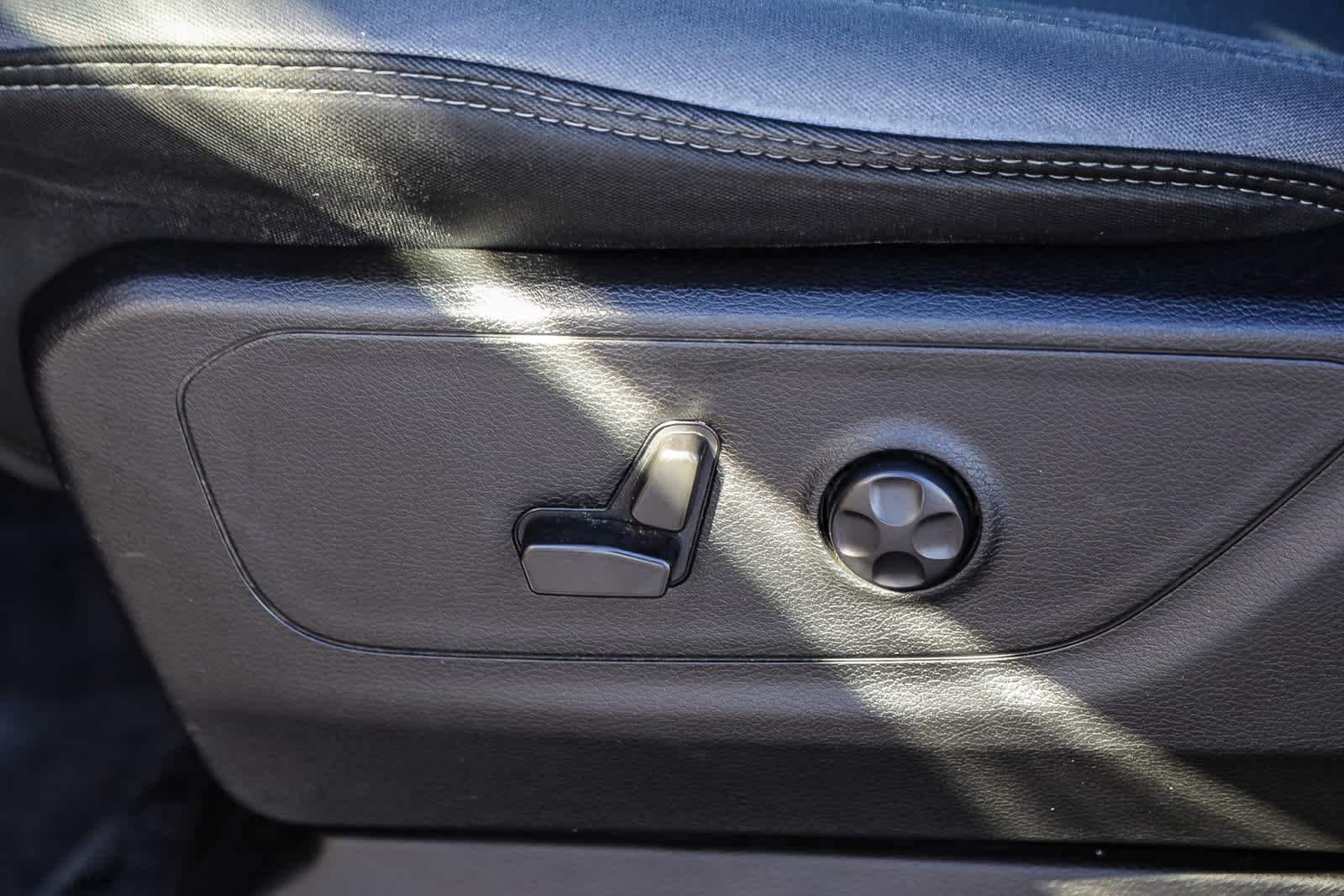 Thumbnail: 2021 RAM 1500 - 18