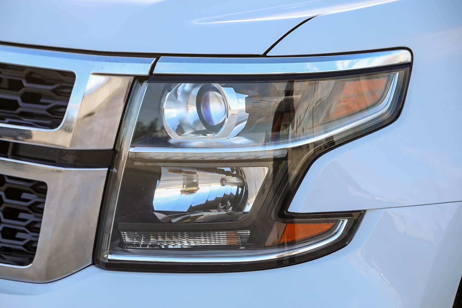 Thumbnail: 2015 Chevrolet Suburban - 7