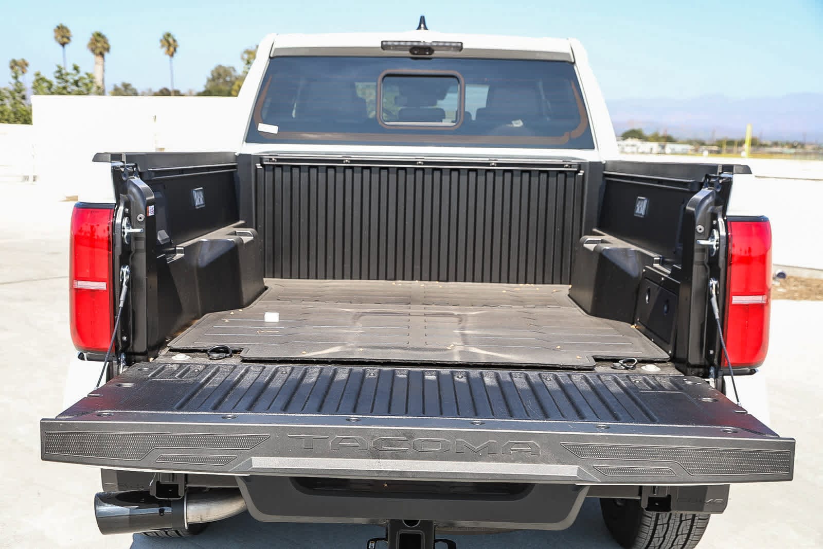 Thumbnail: 2025 Toyota Tacoma - 11