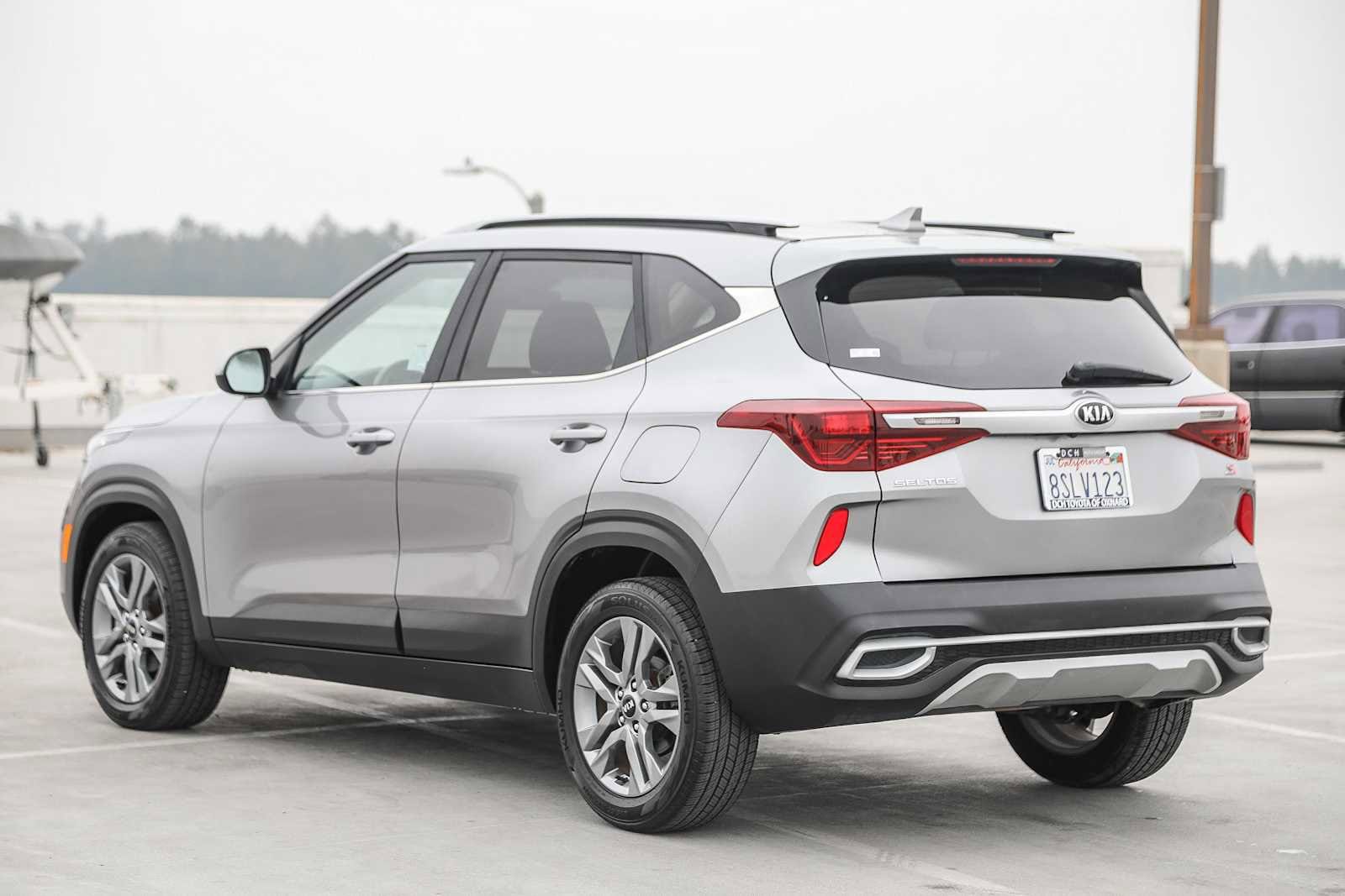 Thumbnail: 2021 Kia Seltos - 6