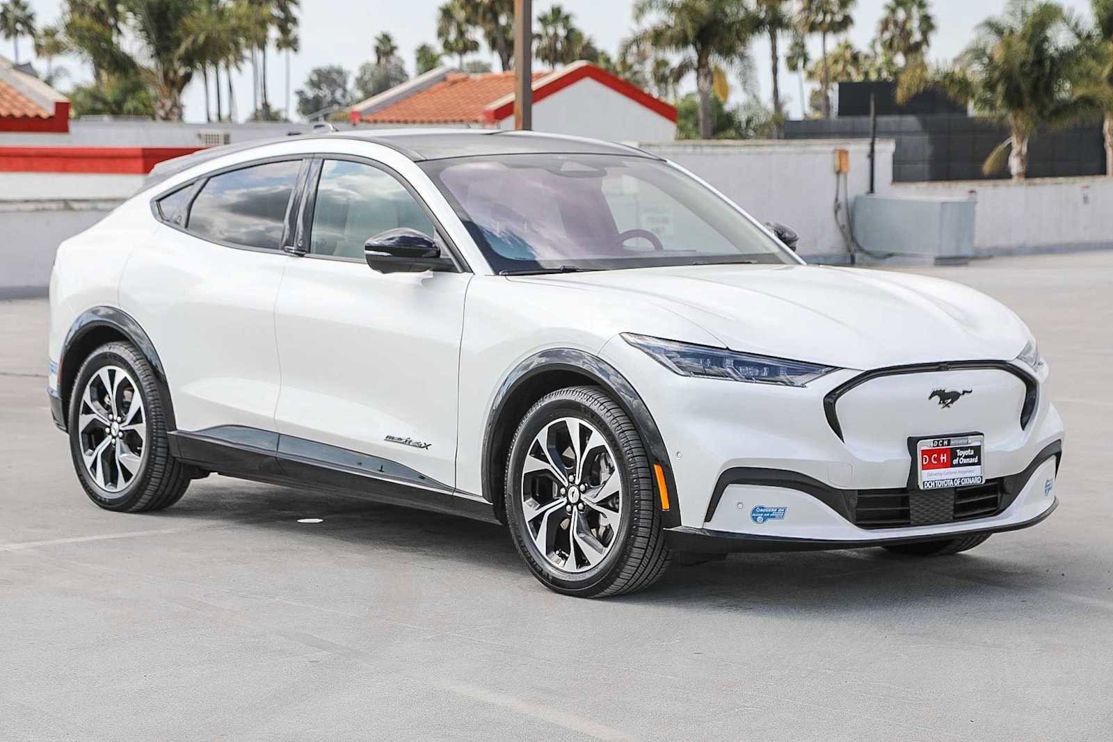 Thumbnail: 2021 Ford Mustang Mach-E - 4