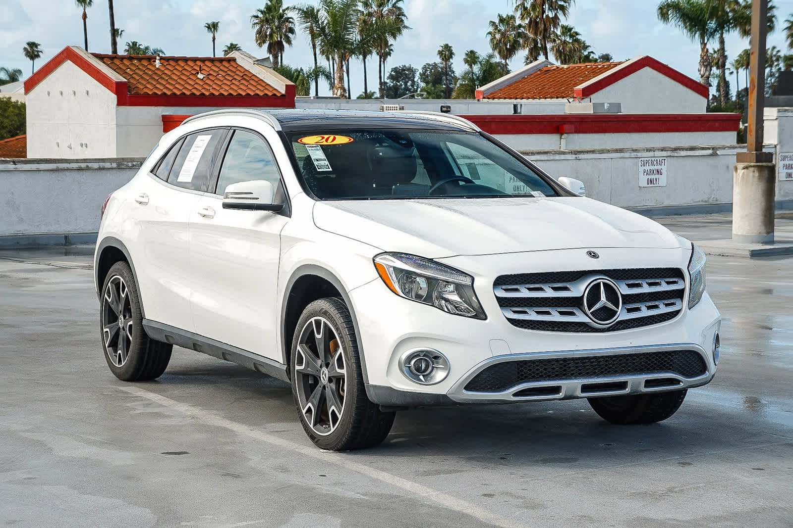 Thumbnail: 2020 Mercedes-Benz GLA - 4