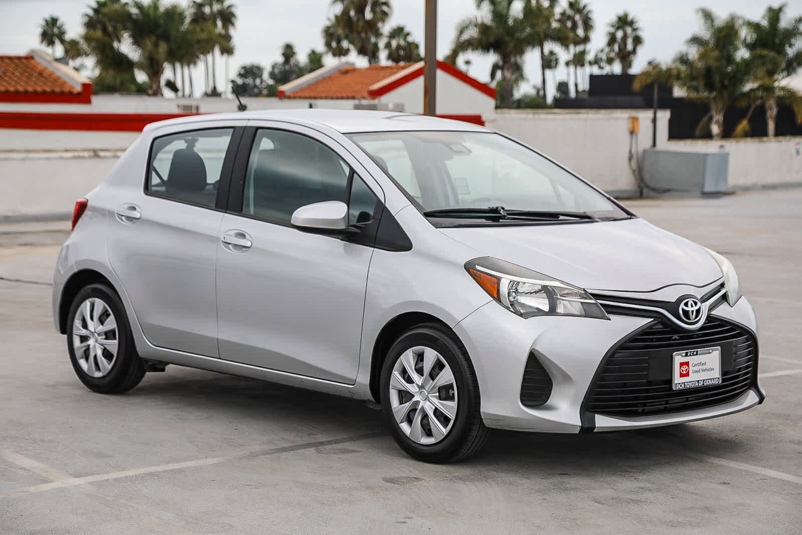 2017 Toyota Yaris L photo 3