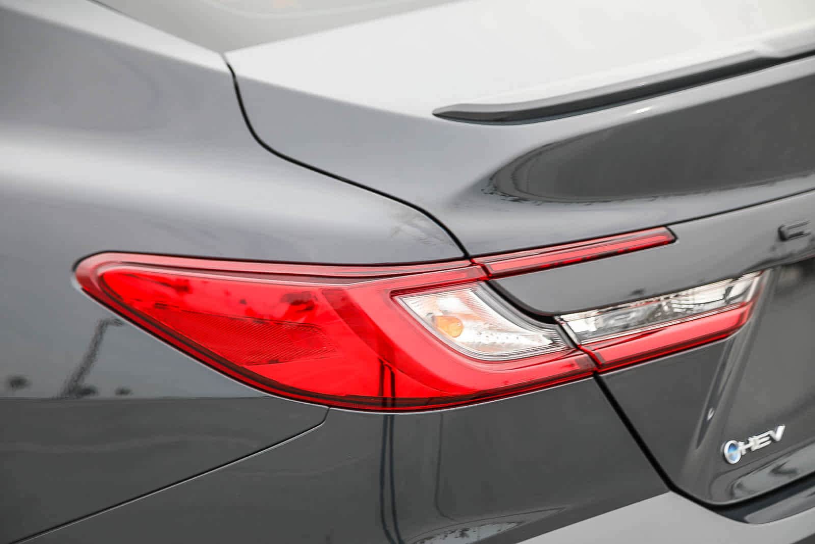 Thumbnail: 2025 Toyota Camry - 10