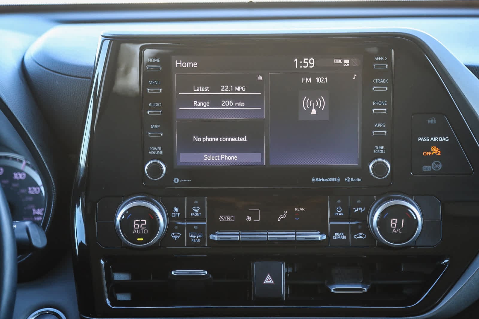 Thumbnail: 2020 Toyota Highlander - 14