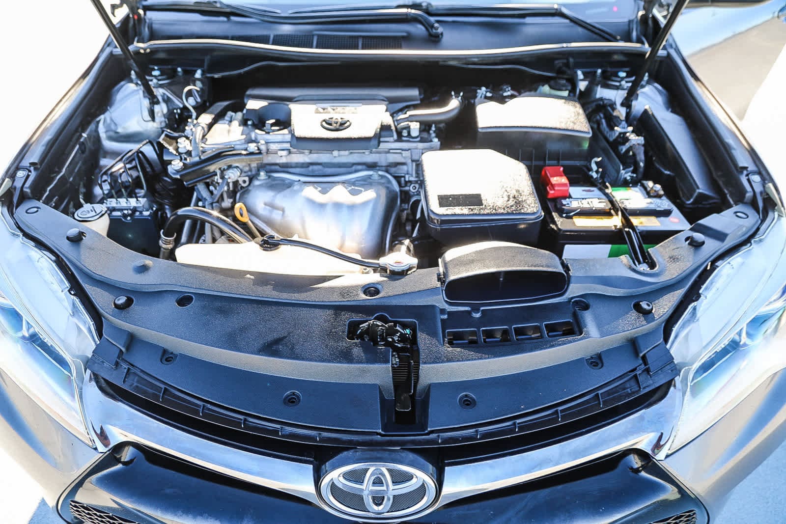 Thumbnail: 2017 Toyota Camry - 26