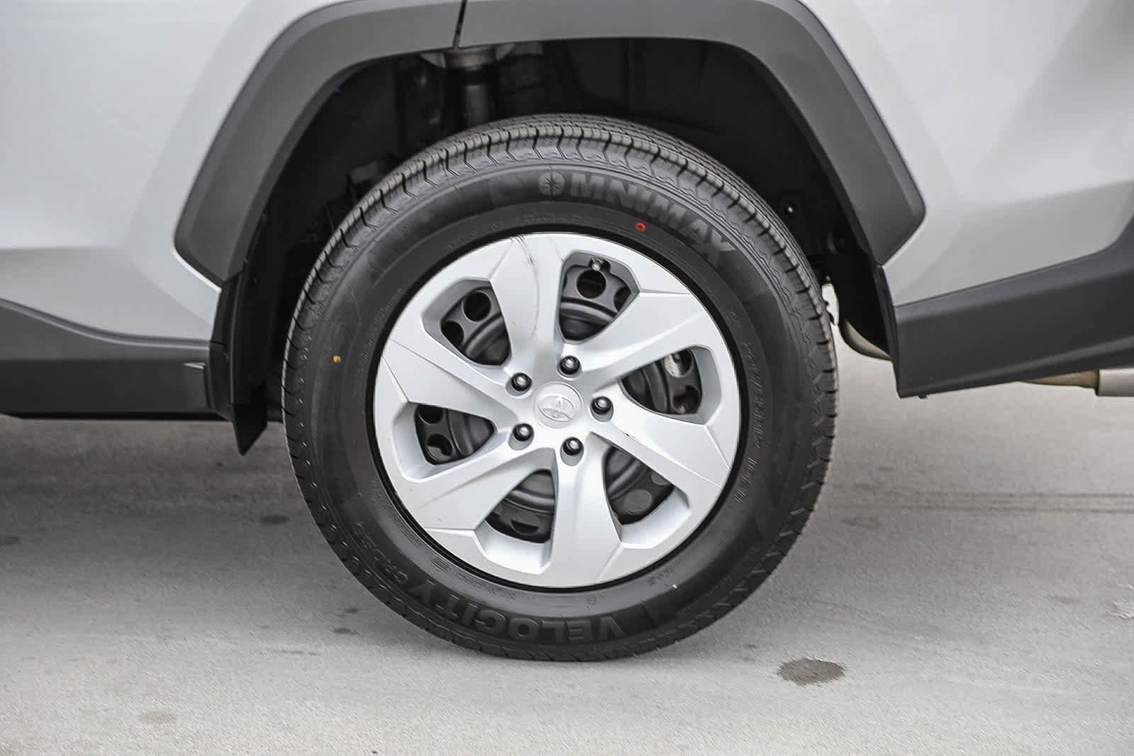 Thumbnail: 2024 Toyota RAV4 - 12