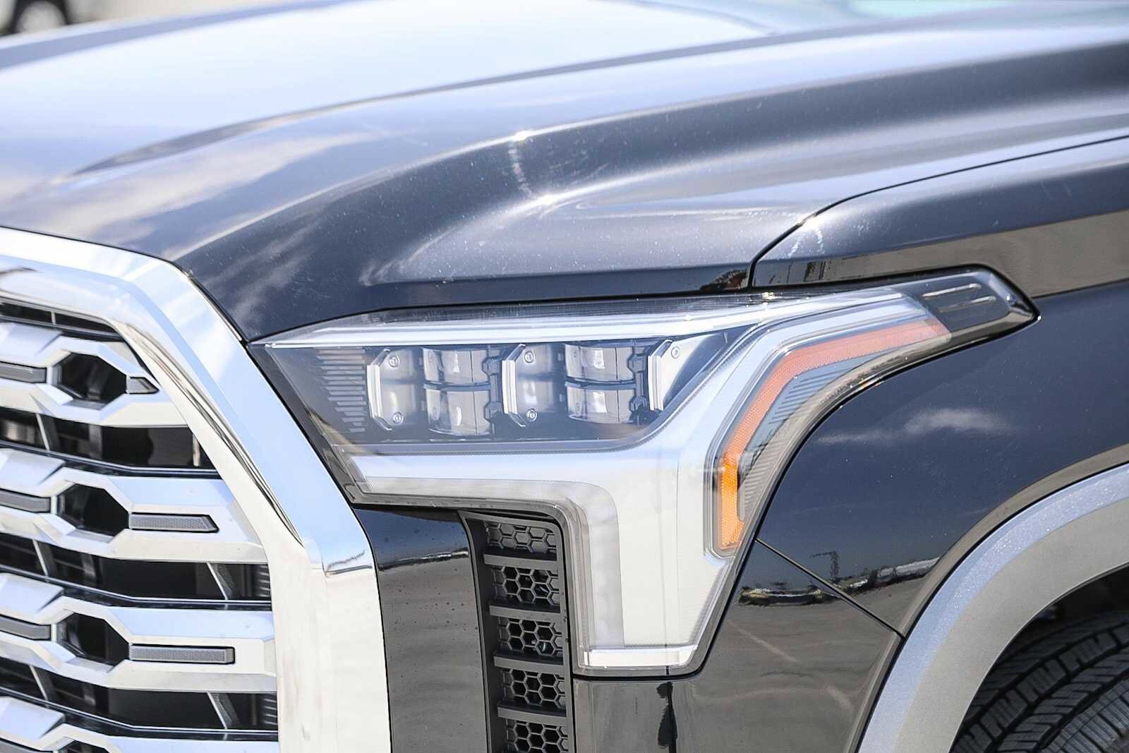 Thumbnail: 2025 Toyota Tundra - 7