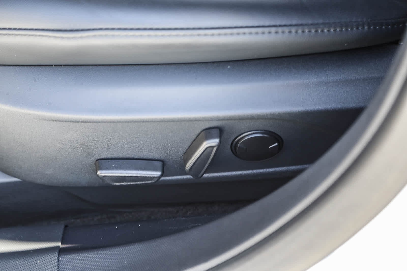 Thumbnail: 2023 Ford Mustang Mach-E - 19