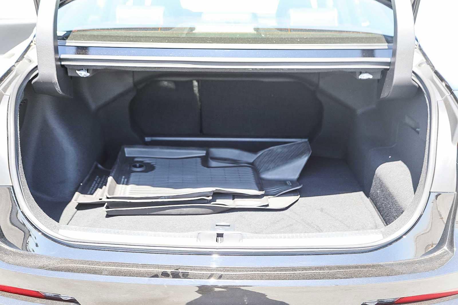 Thumbnail: 2026 Toyota Crown - 25