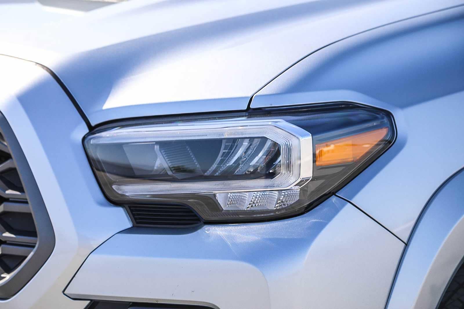 Thumbnail: 2023 Toyota Tacoma - 8