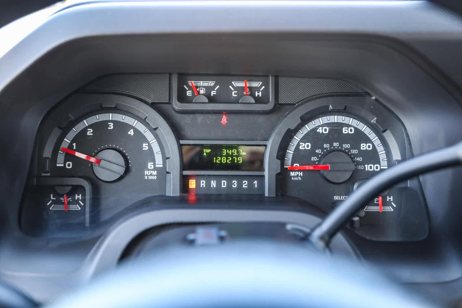 Thumbnail: 2015 Ford Econoline - 21
