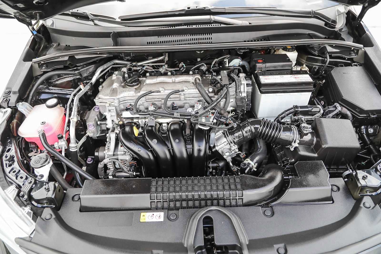 2022 Toyota Corolla LE 26