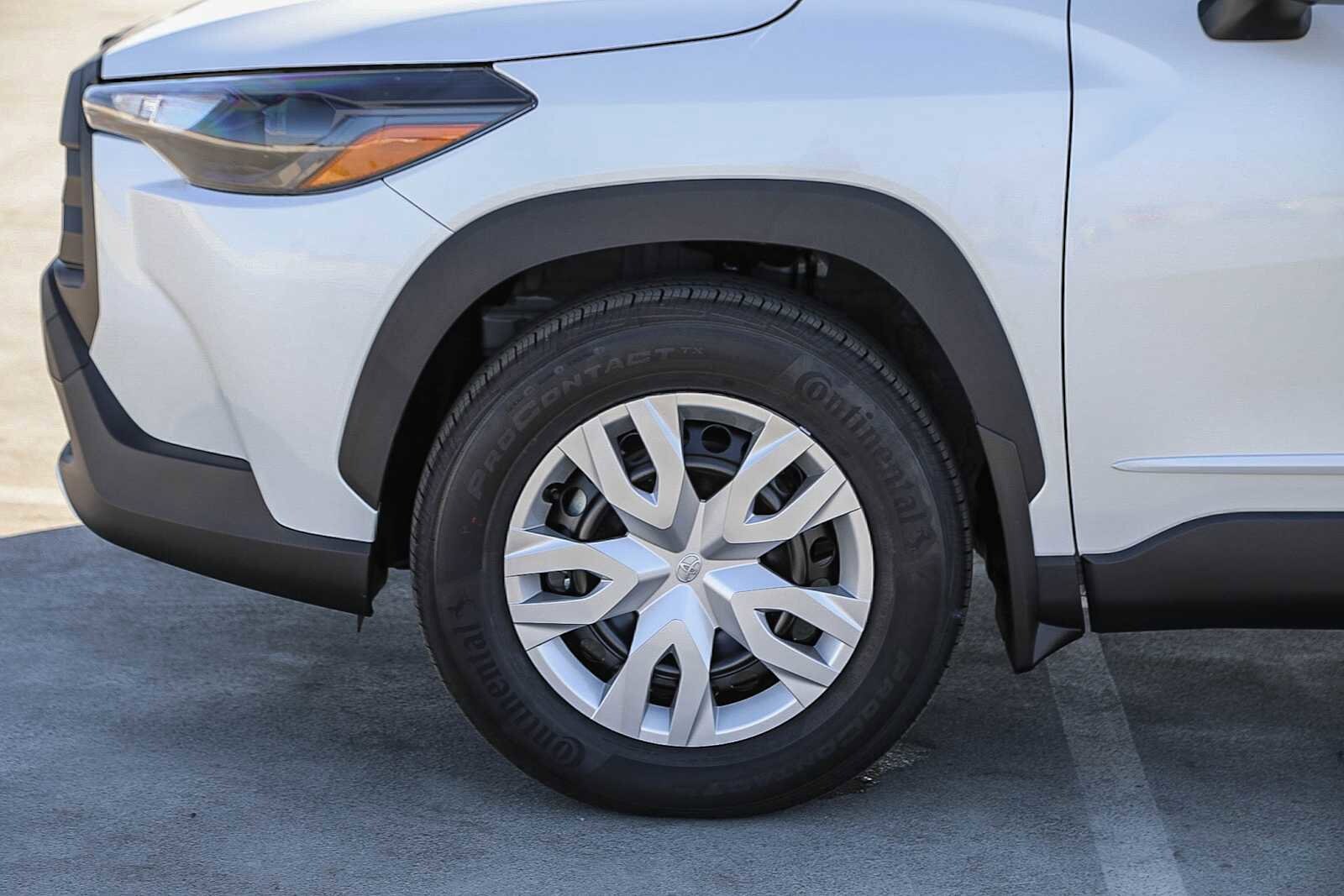 Thumbnail: 2026 Toyota Corolla Cross - 10