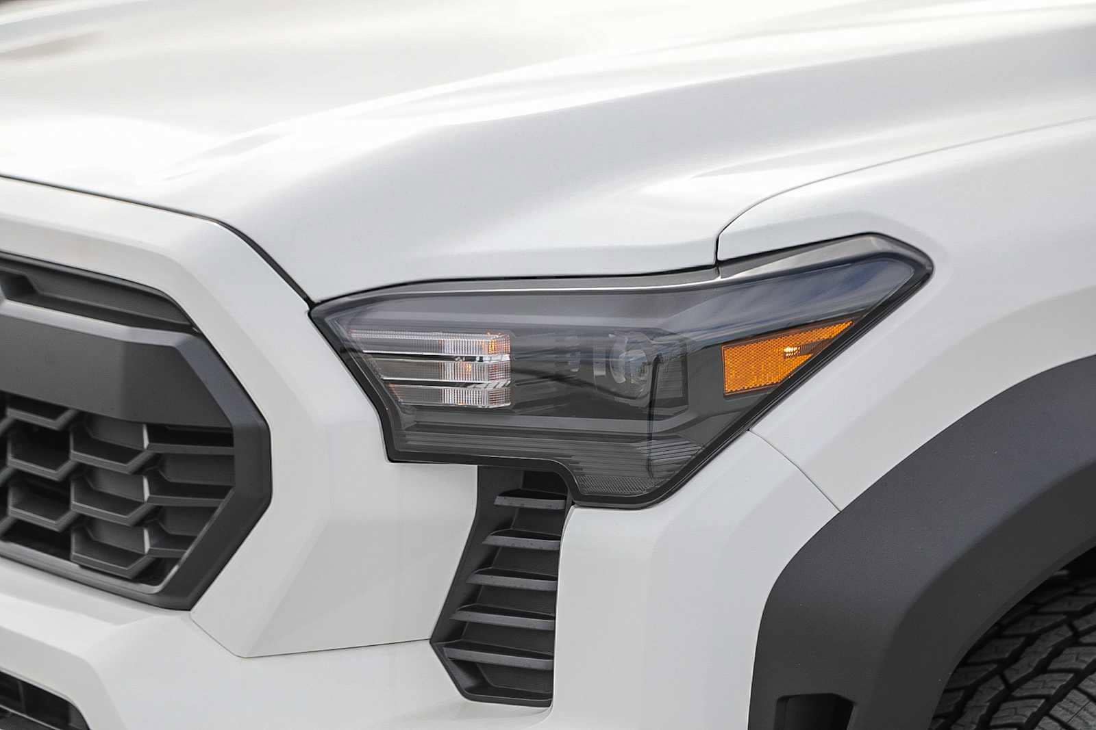 Thumbnail: 2025 Toyota Tacoma - 9