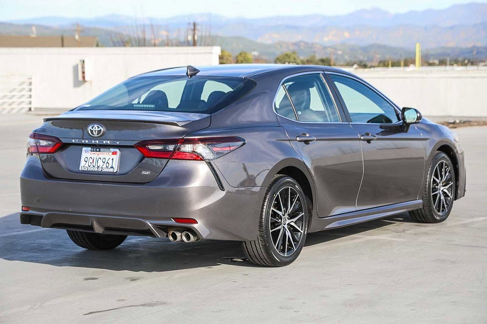 Thumbnail: 2023 Toyota Camry - 6