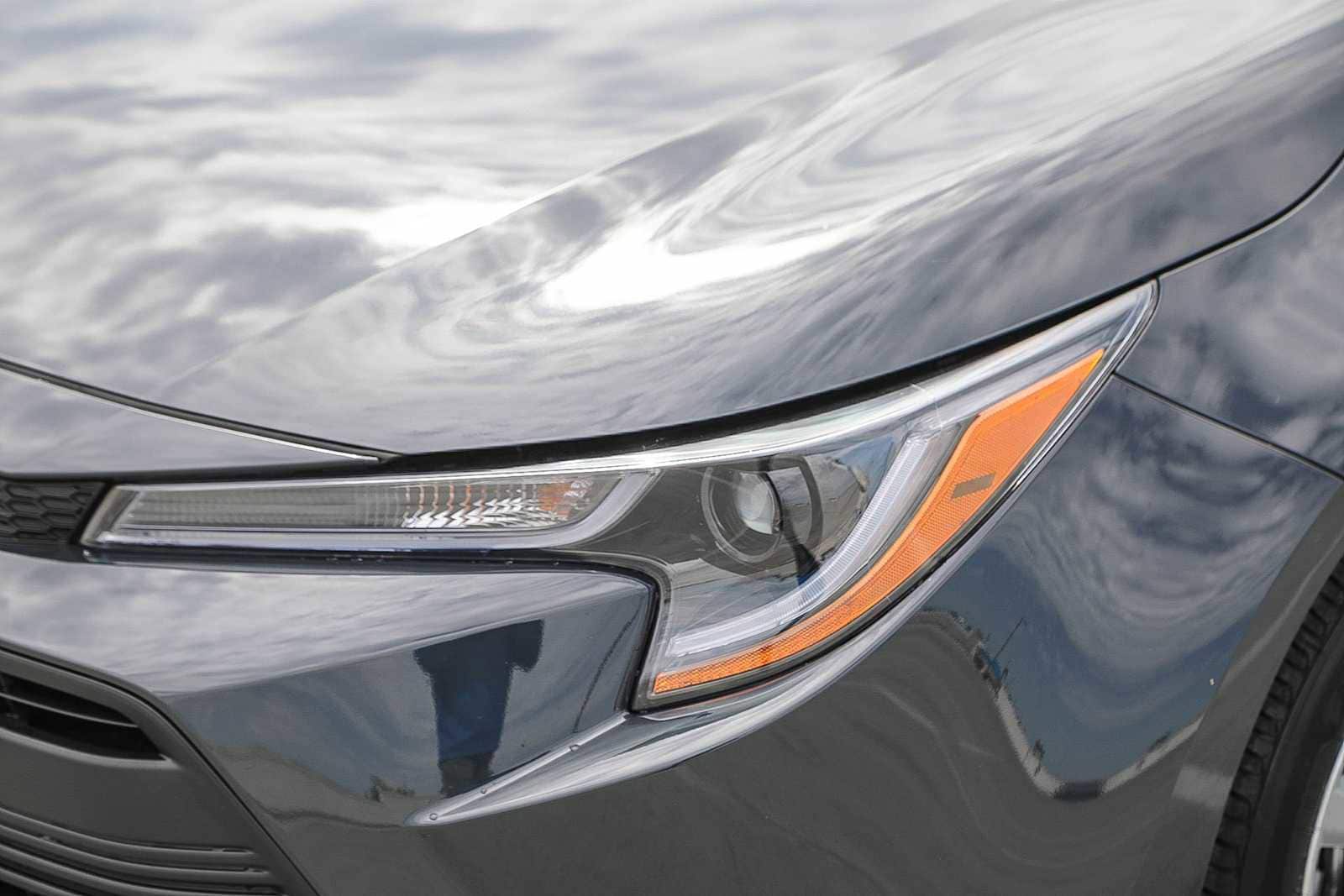 Thumbnail: 2025 Toyota Corolla - 8
