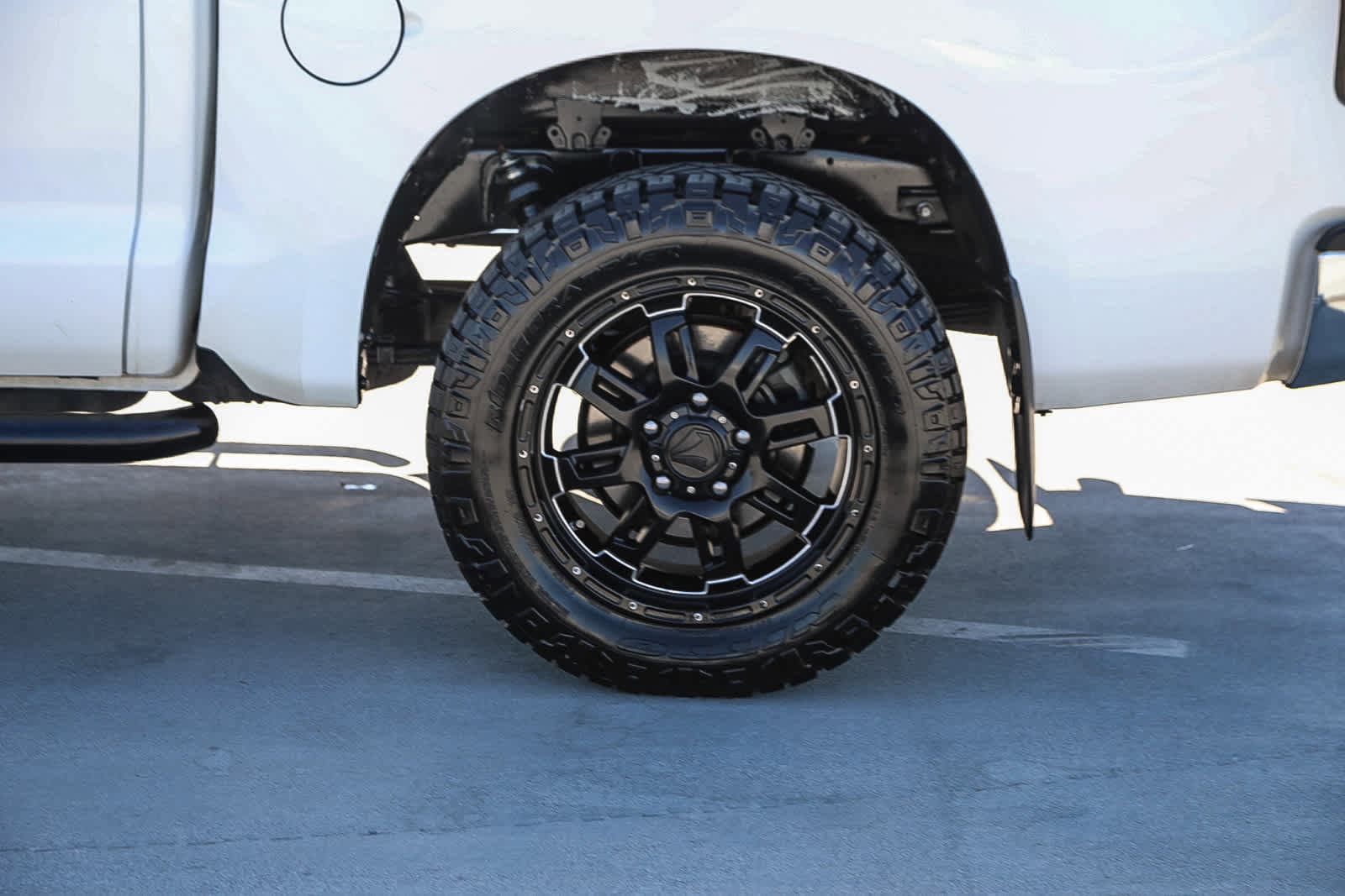 Thumbnail: 2013 Toyota Tundra - 11