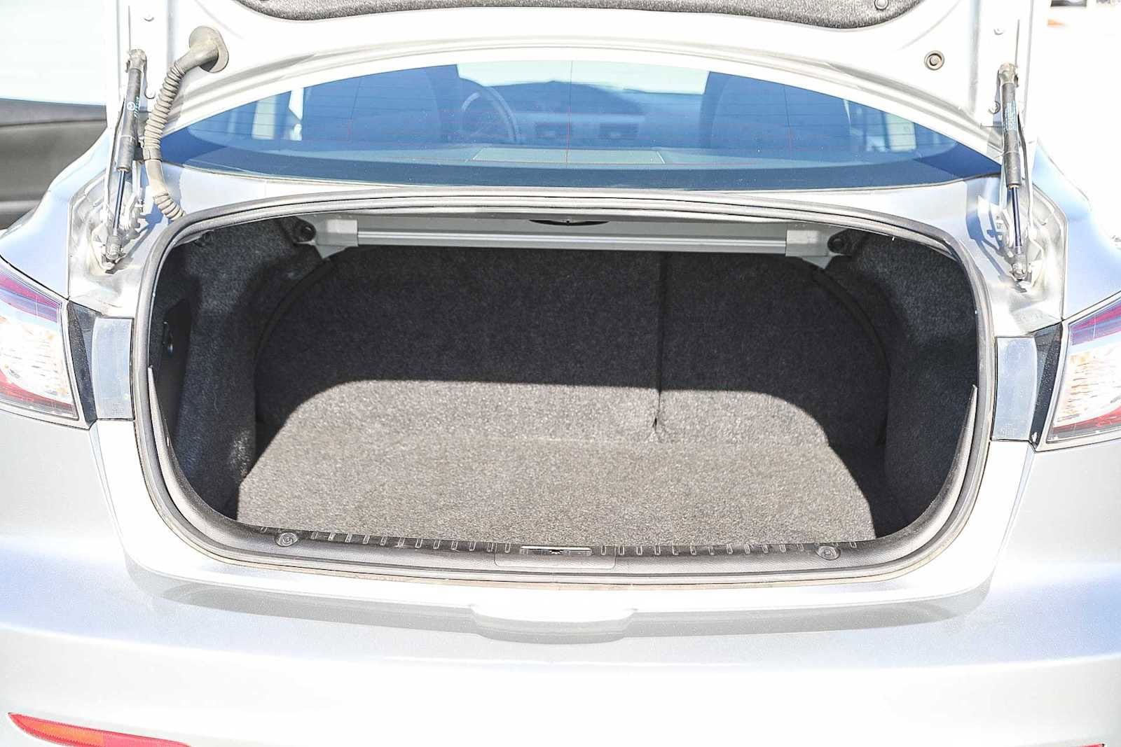 Thumbnail: 2013 Mazda Mazda3 - 25