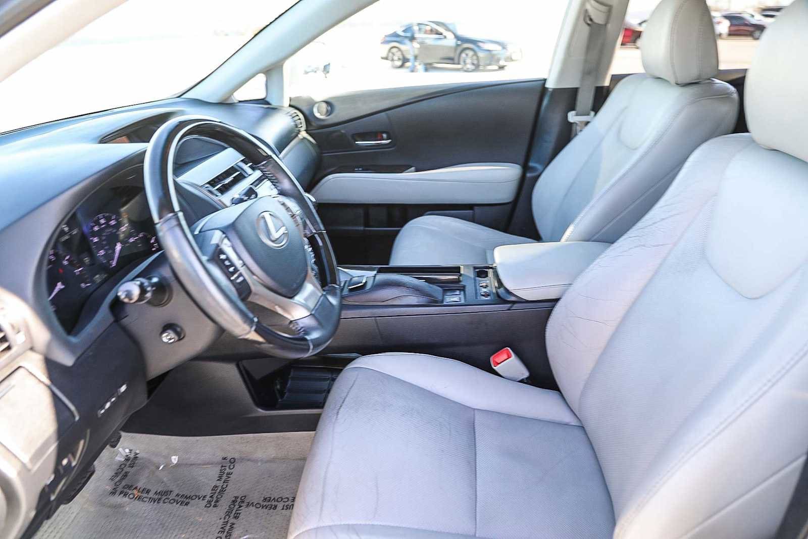 Thumbnail: 2013 Lexus RX - 18