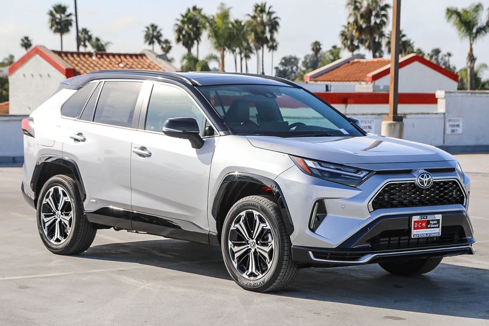 Thumbnail: 2025 Toyota RAV4 - 4