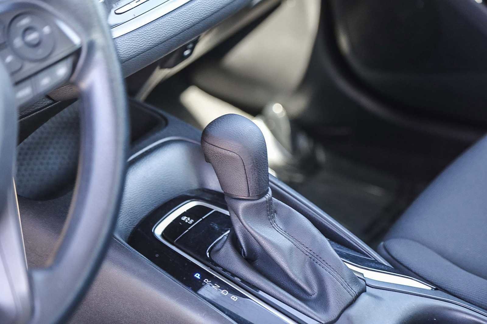 Thumbnail: 2023 Toyota Corolla - 19