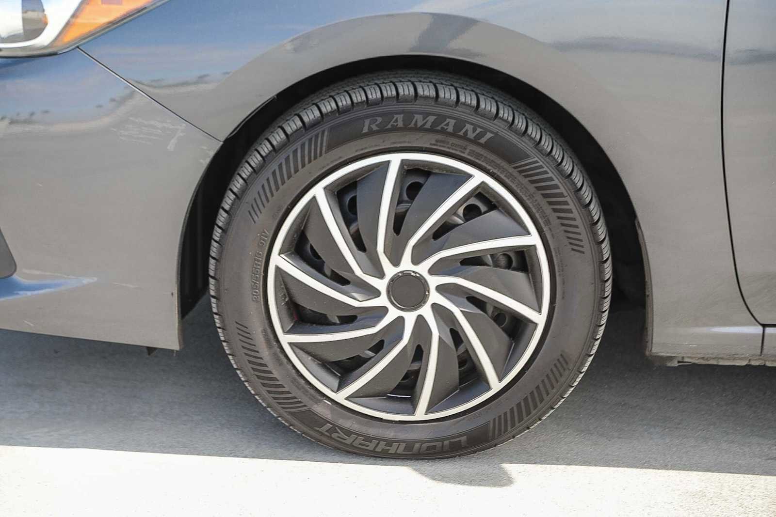 Thumbnail: 2022 Subaru Impreza - 9