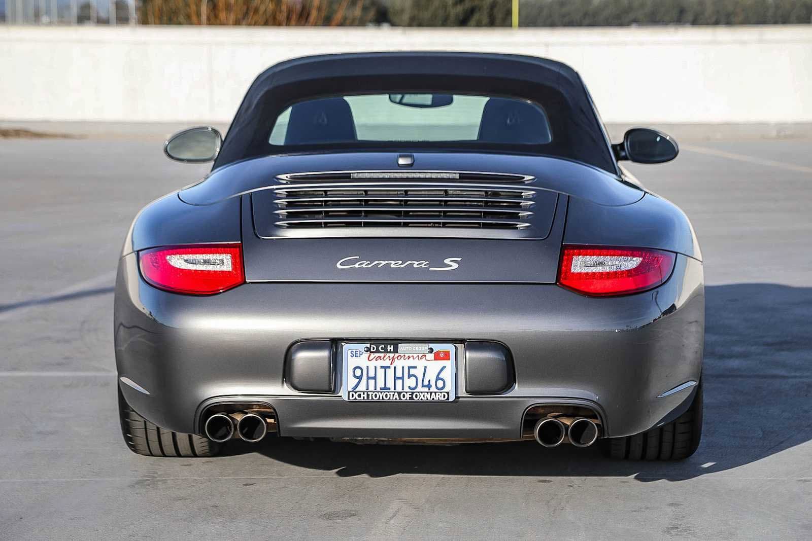 Thumbnail: 2012 Porsche 911 - 6