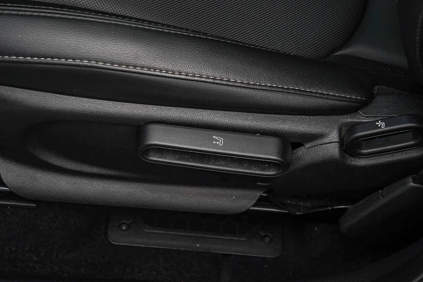 Thumbnail: 2019 MINI Cooper Countryman - 25