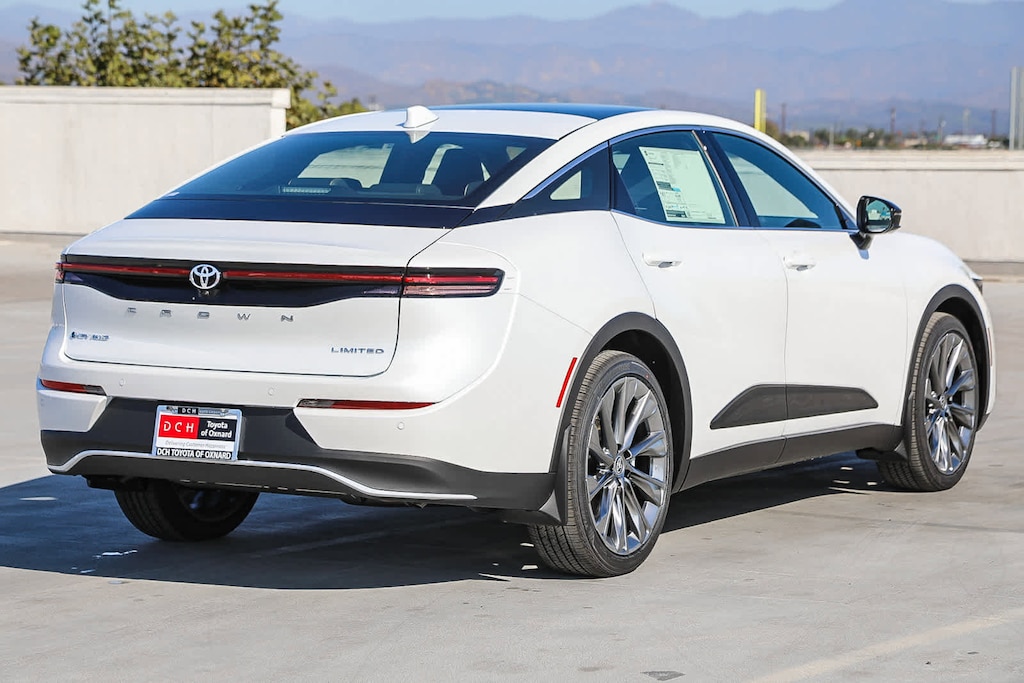 New 2026 Toyota Crown Limited LIMITED