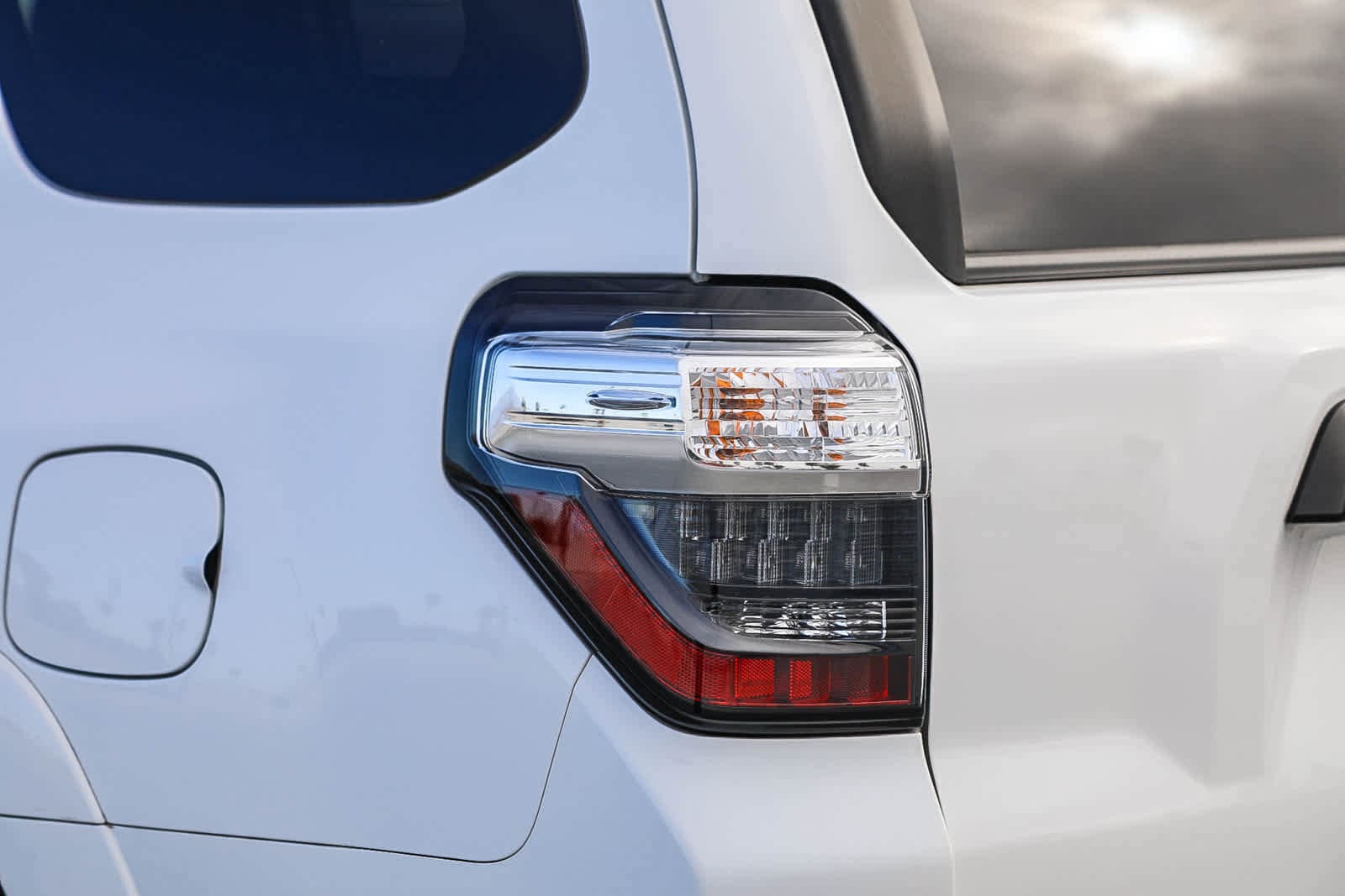 Thumbnail: 2022 Toyota 4Runner - 9