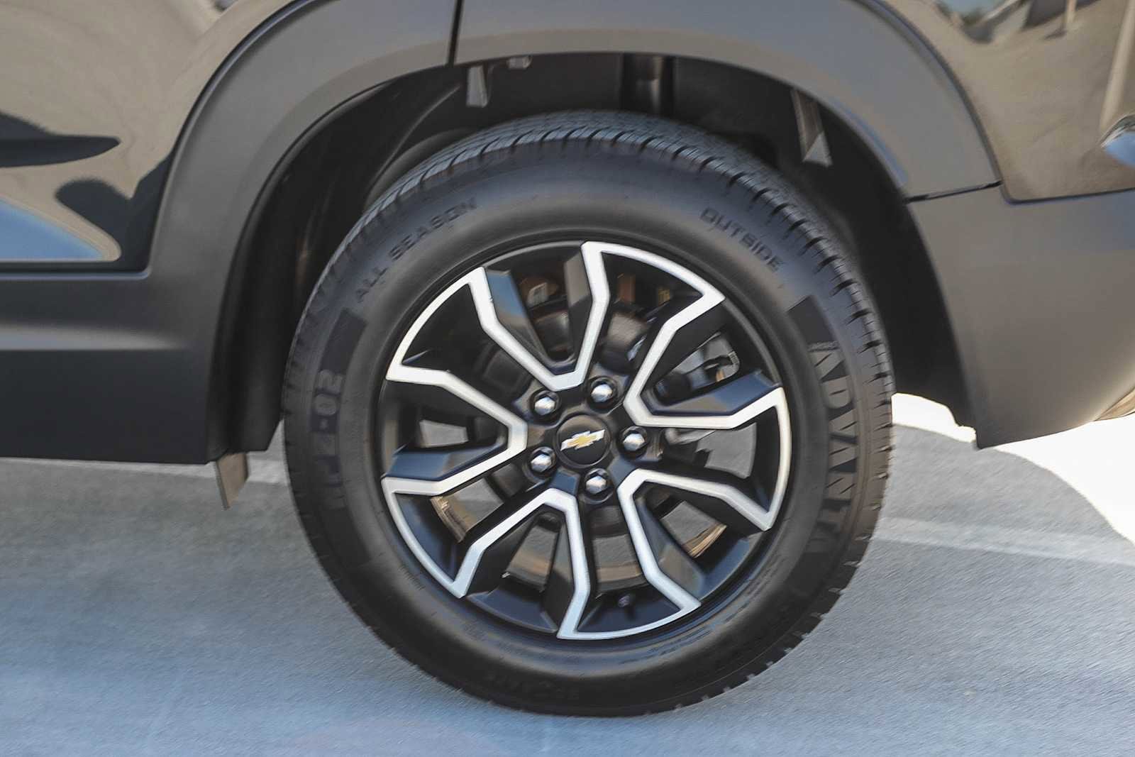 Thumbnail: 2021 Chevrolet TrailBlazer - 11