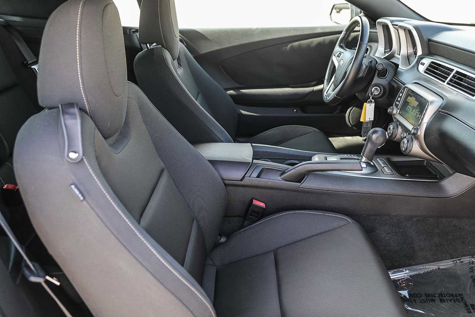 Thumbnail: 2015 Chevrolet Camaro - 16